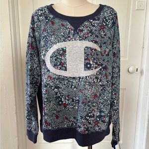Champion Women's Navy and Red Patterned Sweater